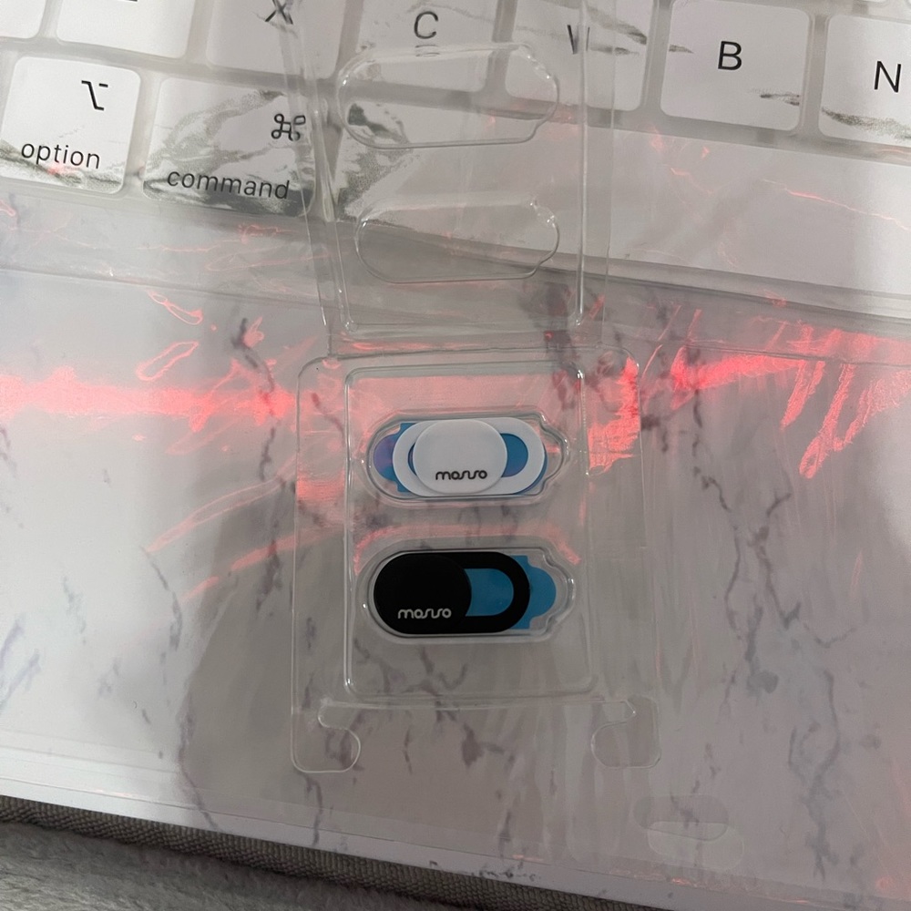 Computer cover - Picture 5 of 7